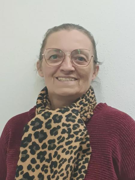 &Eacute;lia Manuel Carvalho do Vale Cal&ccedil;ada 